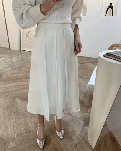 TH 퓨어 라인 스커트