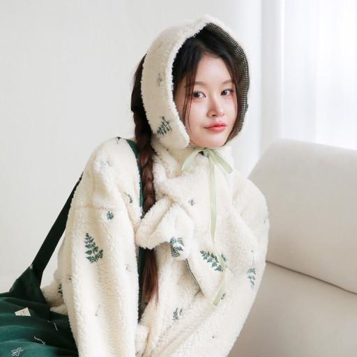 [뽀글이] 신비로운 겨울숲 아우터