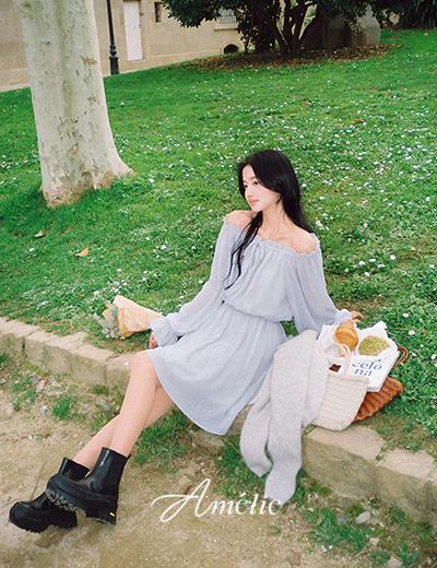 Pre-ss 7%.Amelie dress line.Charlotte blue dress