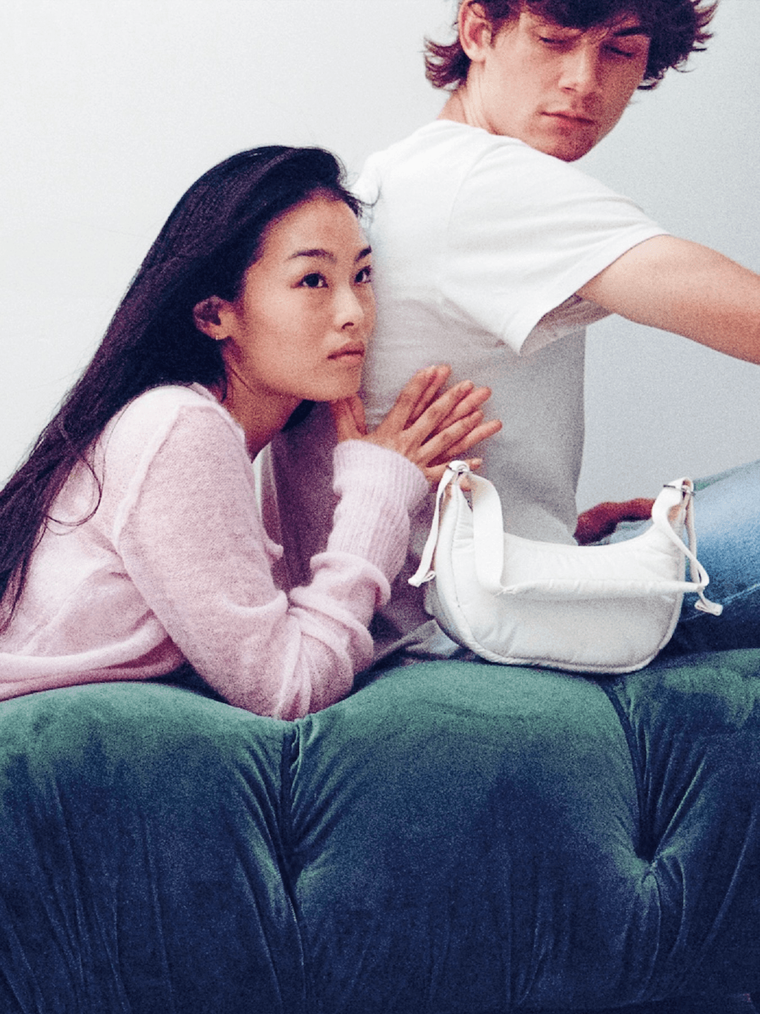 GY MINI CRESCENT HOBO (IVORY FROST)