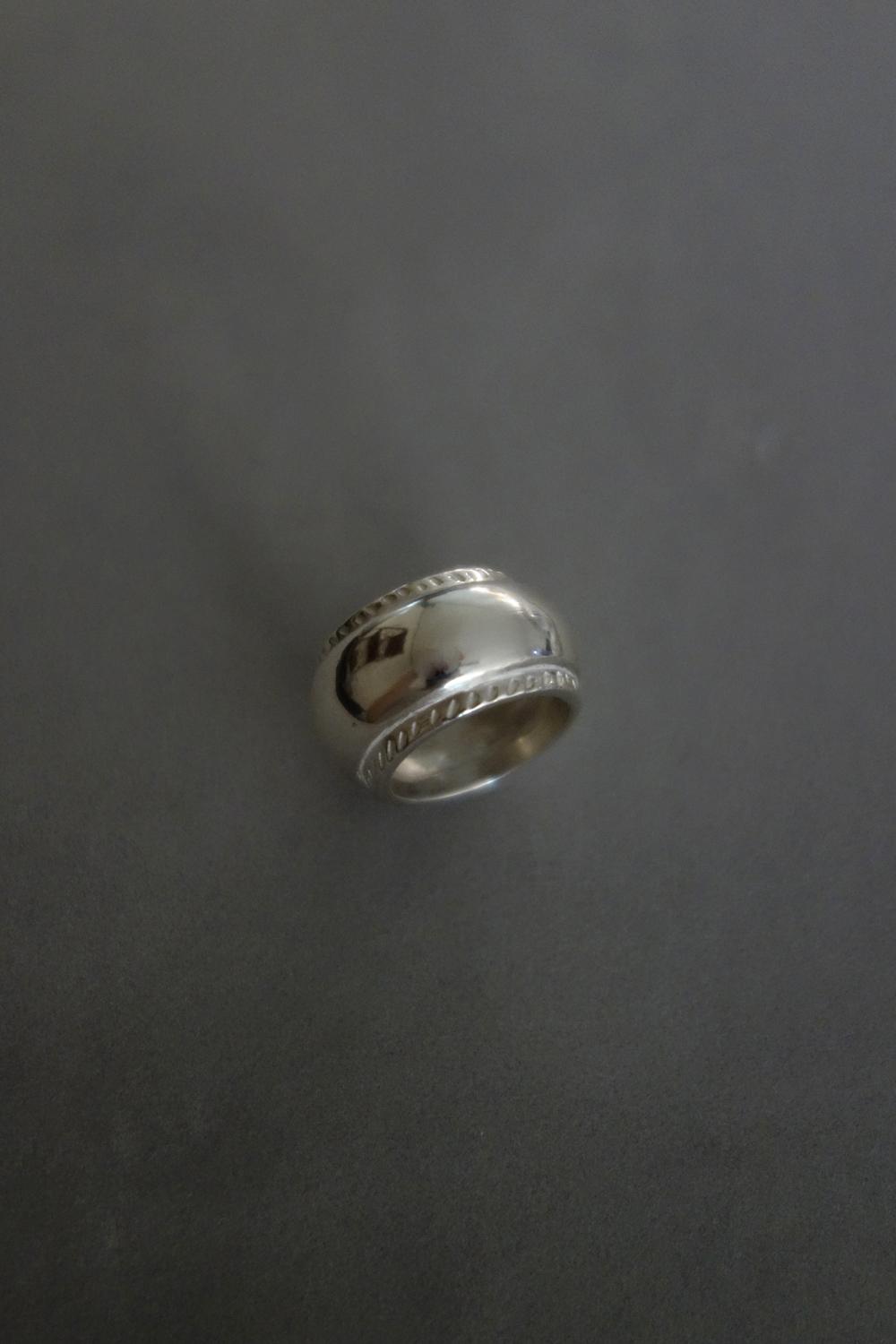 [Label Line]﻿ 24PF Deco Jar Ring