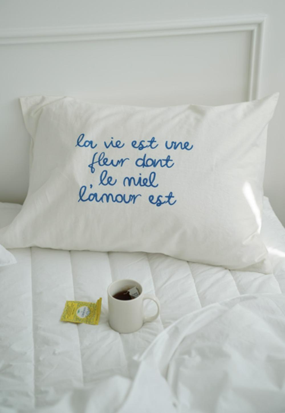 프렌치 레터링 자루형 베개커버 - 블루