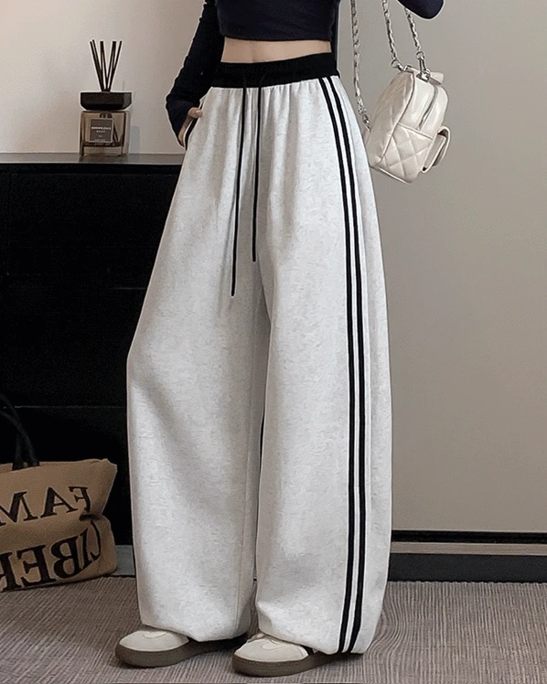 쿠오 와이드 밴딩 트랙 팬츠