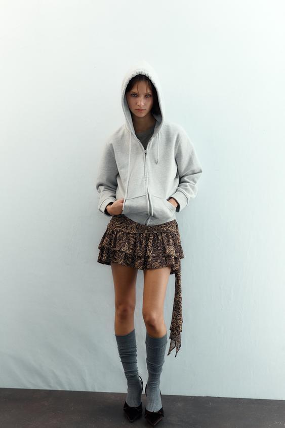 PLEATED RUFFLE SKORT