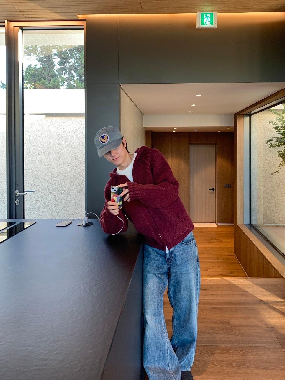 To chunky knit zip-up hoodie