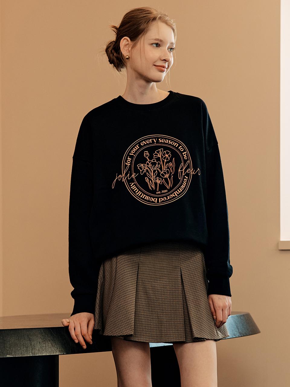 [앵콜특가] 플라워 레터링 맨투맨 / 블랙