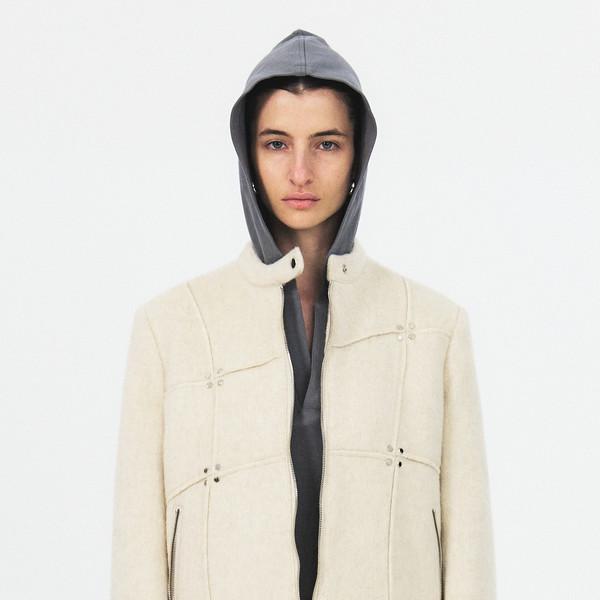 STUD CURVED WEAVING JACKET (IVORY)