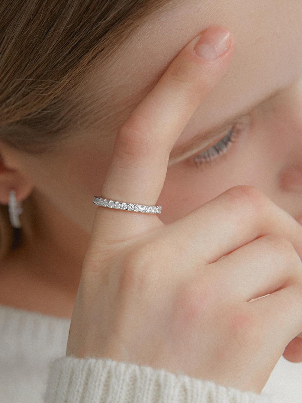 에센스 실버(W) 레이스 테니스 반지 HL4R5B460W9