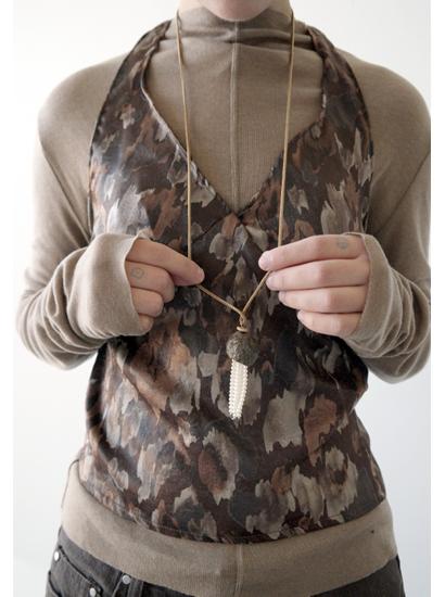 스모크 페인팅 홀터 톱 (2c)