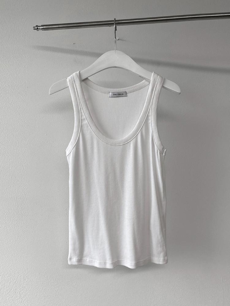 Base Sleeveless