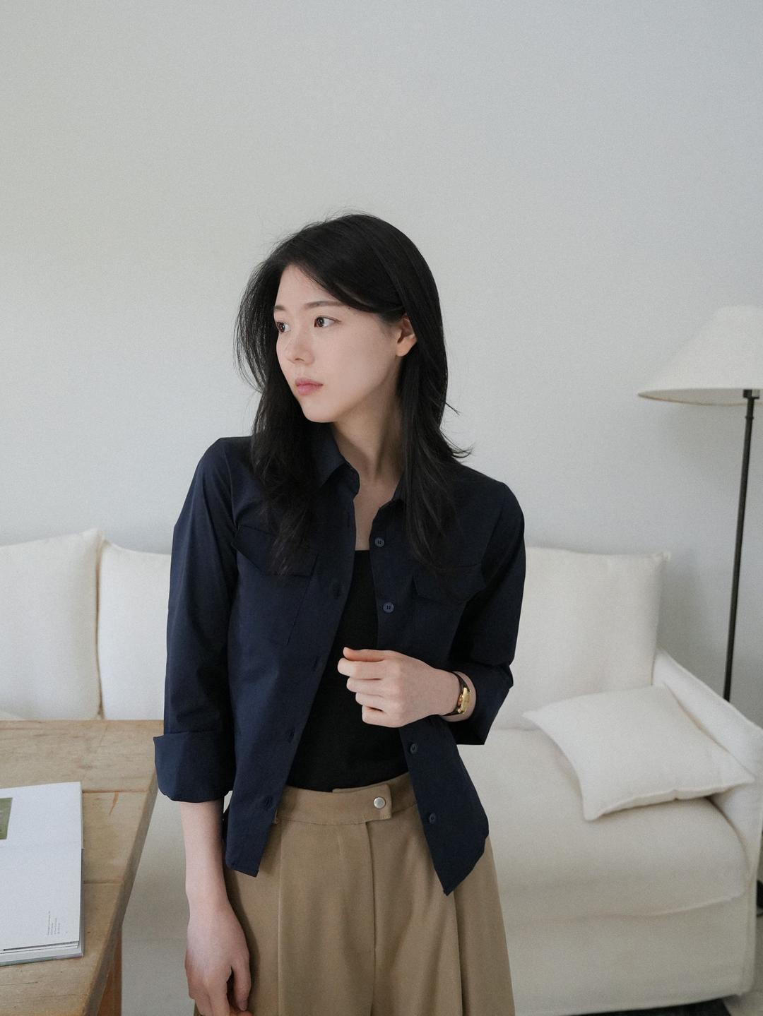 [NouArté] 린지 포켓 라인 셔츠 (네이비)