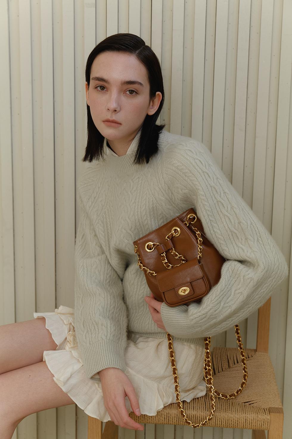 CHAIN MINI BAGPACK _ TAN BROWN