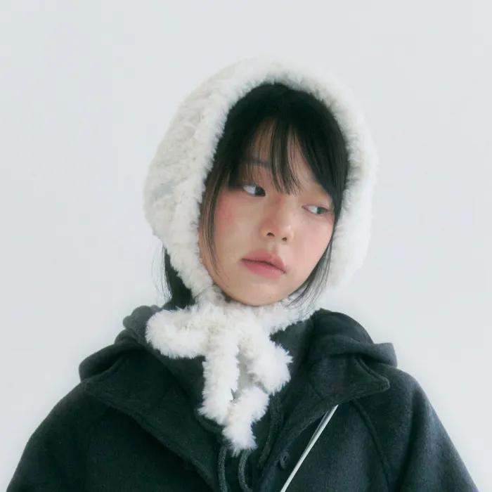 [handmade] furry earmuff (white)