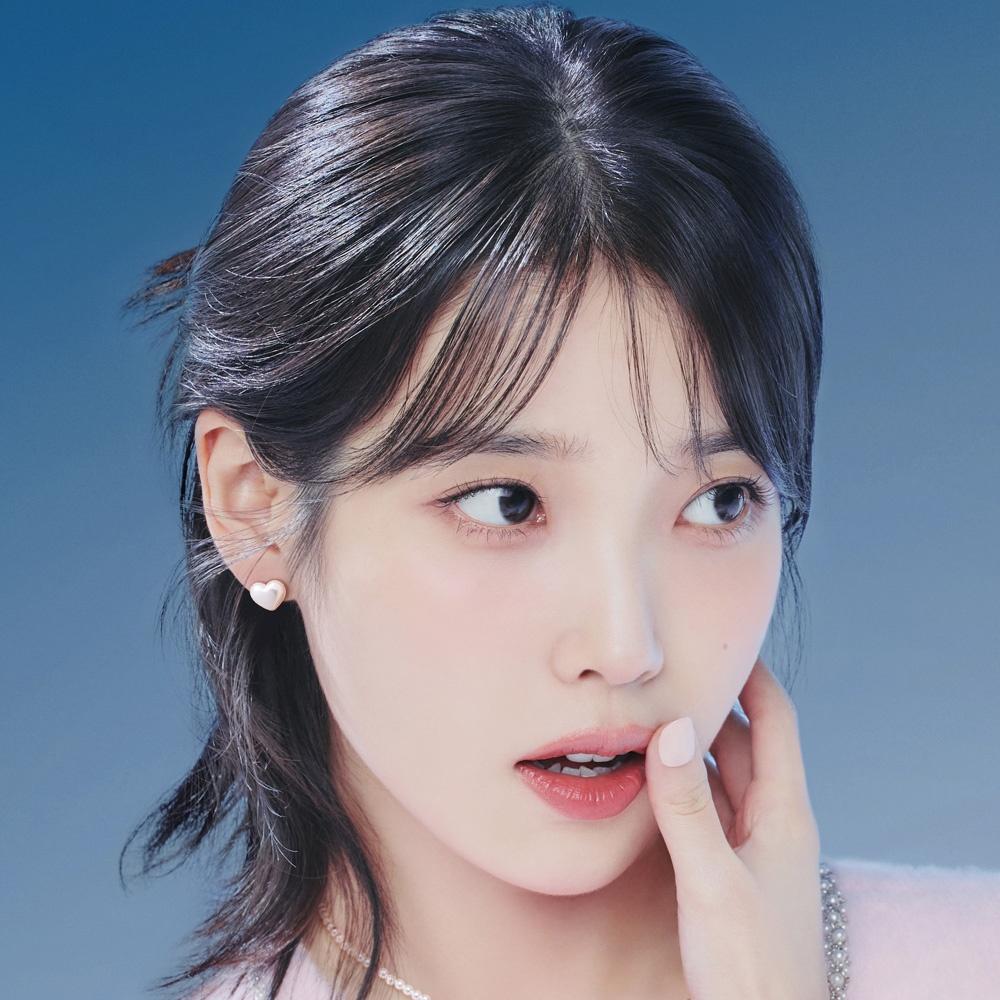 [아이유 PICK] 마리엘 진주 하트 귀걸이 S (JJLJEZ3BF346SR000)