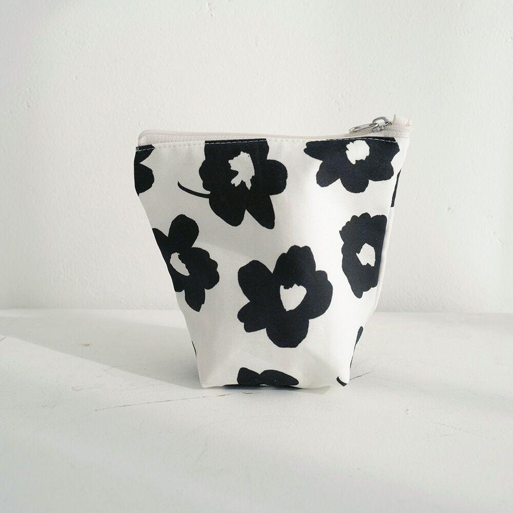 Black flower pouch