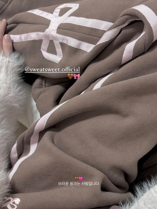 [RE] SWEET RIBBON SWEAT PANTS - BROWN/PINK