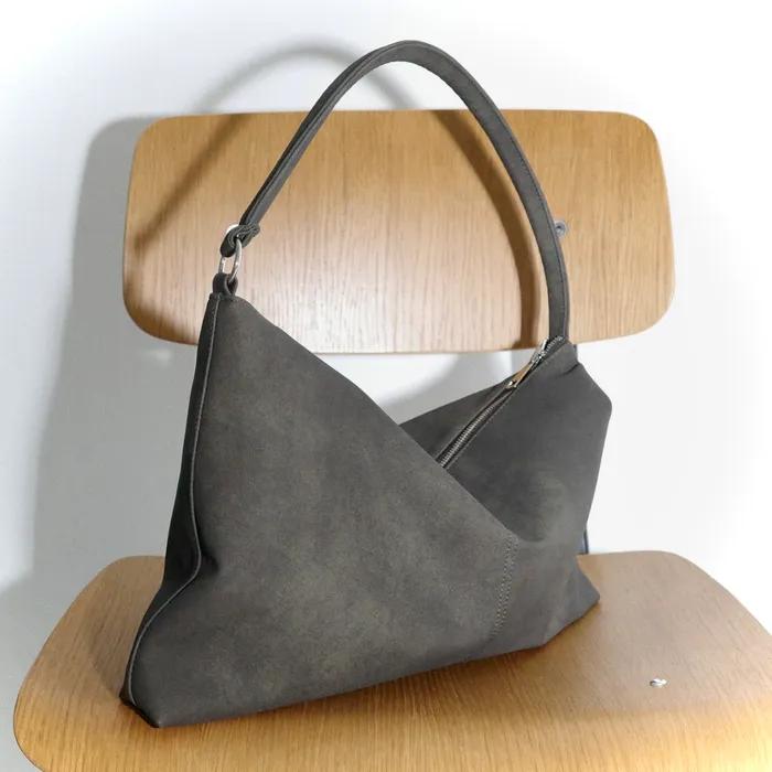 Matteo shoulder bag _ dark brown