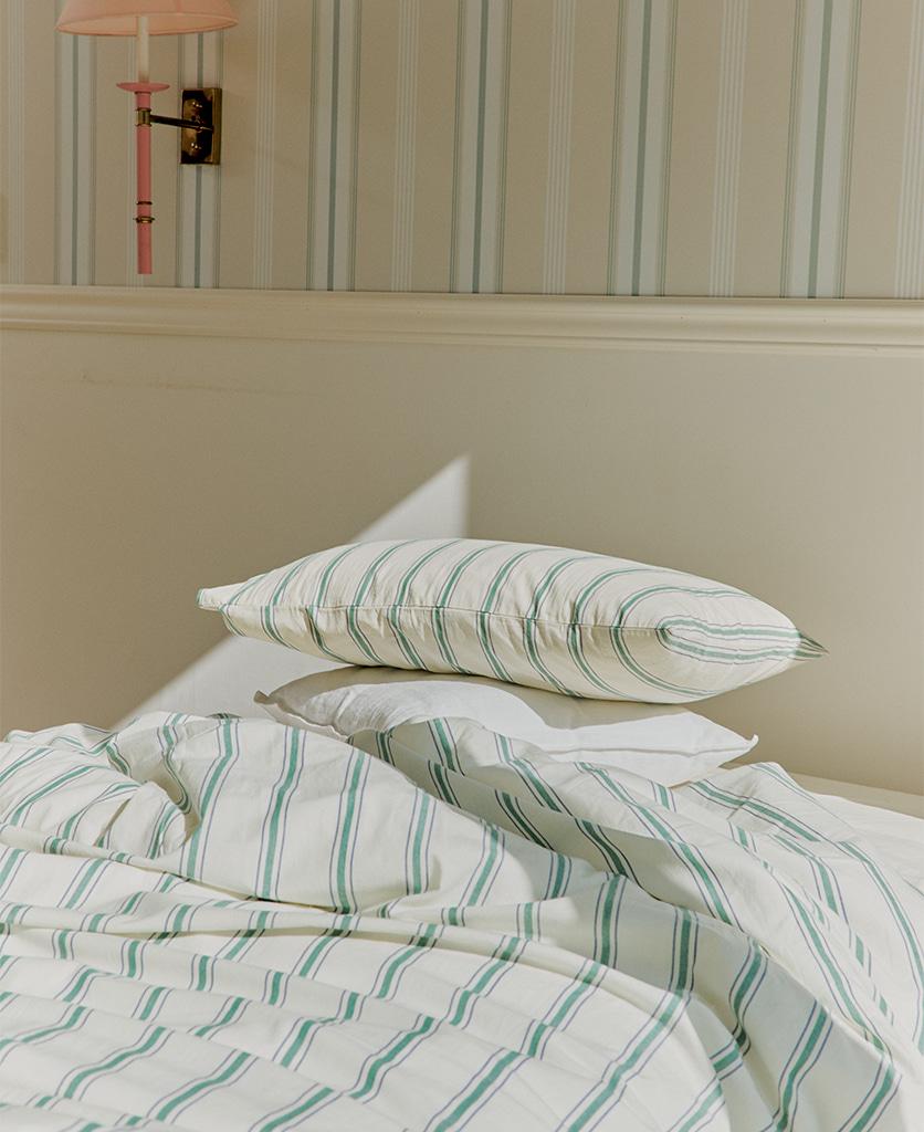 Breeze Bedding