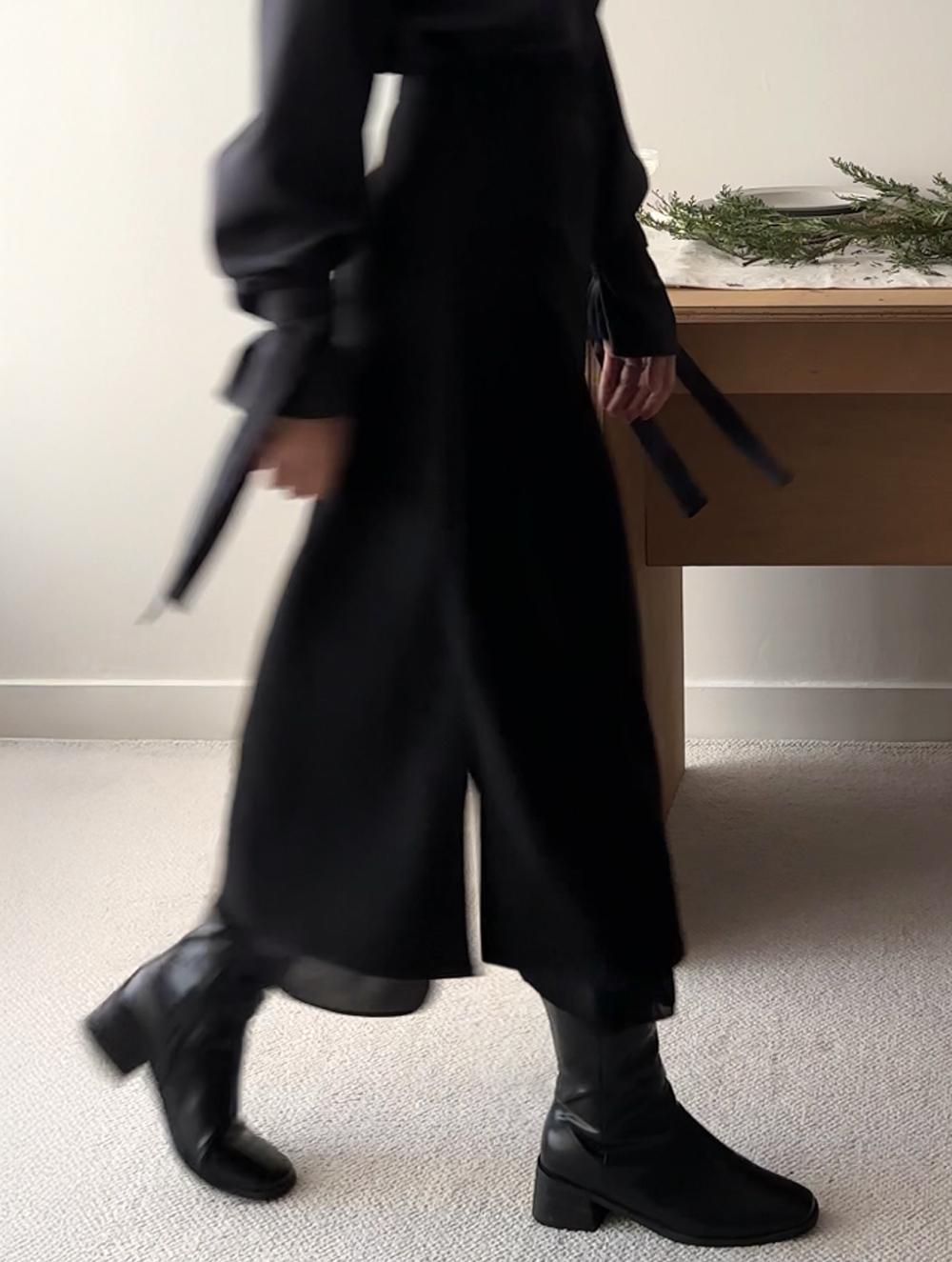 오브이베브 Snow layered skirt겨울/가을/H라인/스커트/기모/레이어드/이중/하객룩/출근룩/트임/옆트임/슬릿/크리스마스/데이트룩/할인/출근룩