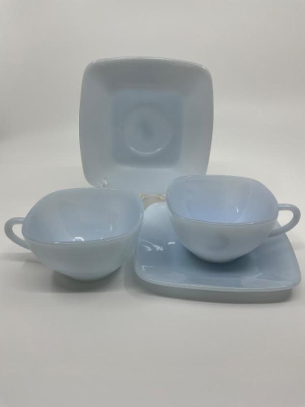 파이어 킹 아주라이트 "Charm\" 컵 & 소서 Fire King Azurite \"Charm\" Cup & Saucer circa 1940