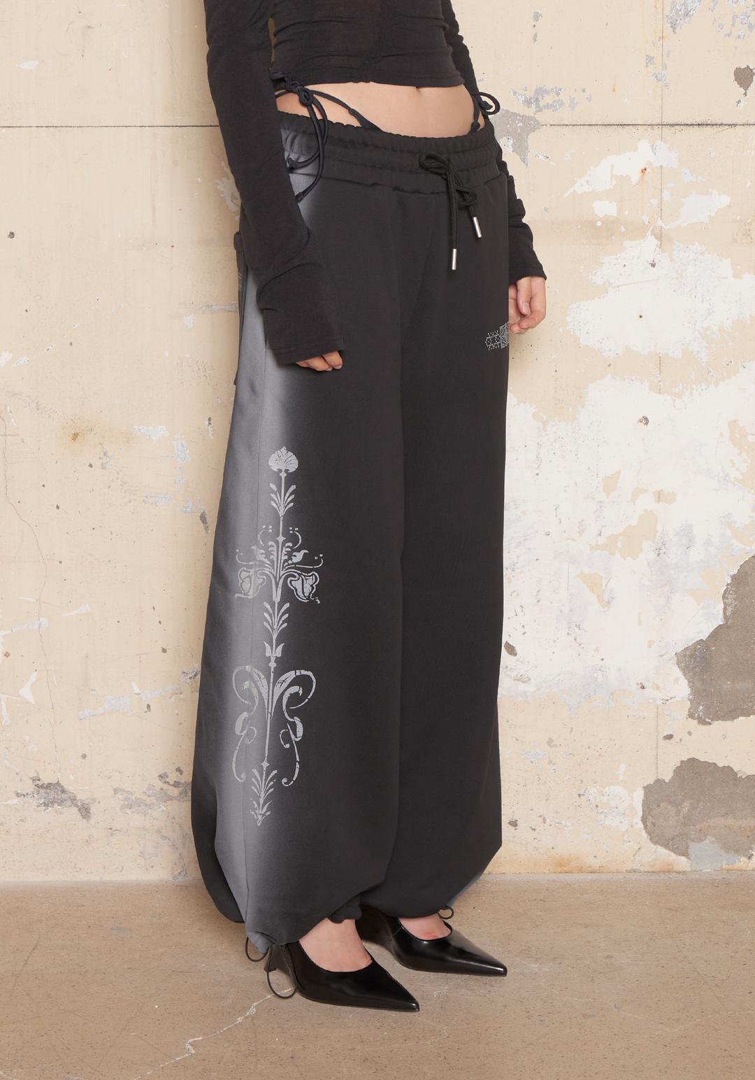 Smog Motif Wide String Sweatpants [Black]