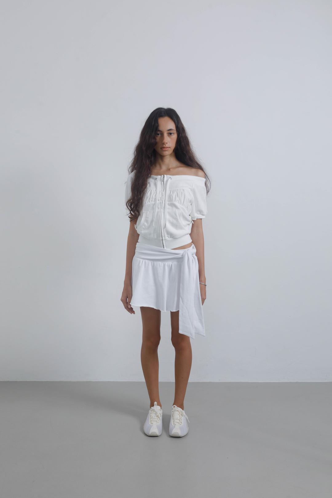 STRAP FLARE SKIRT SHORTS WHITE