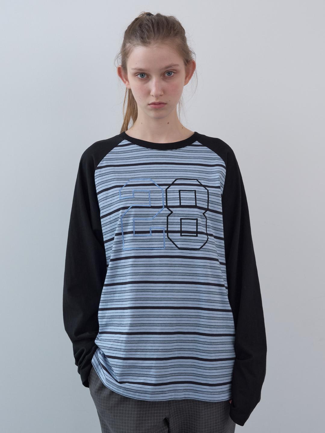 [4/14(화) 예약배송] 믹스 패브릭 박시 LST (Sky)