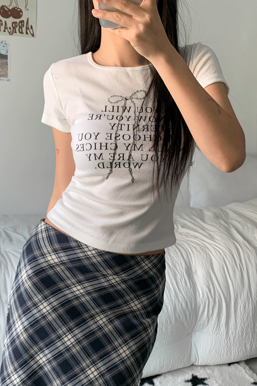 아쿠비클럽 melting ribbon lettering tee
