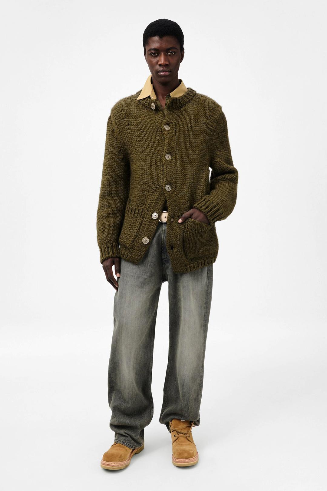 Over Cardigan Olive Mega Alpaca Wool