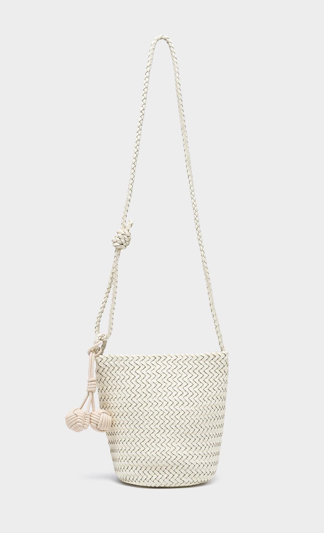 belle weaving bucket bag_white