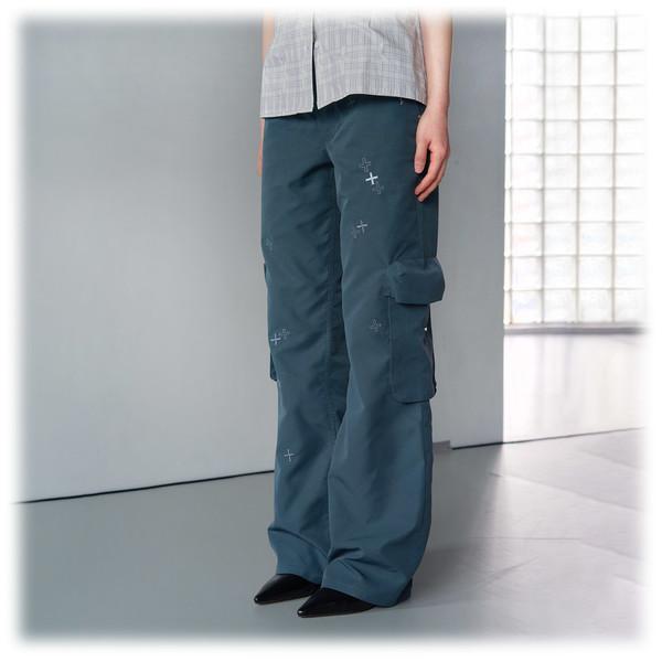 CROSS RAIN EMBROIDERY CARGO PANTS (DARK GREEN)