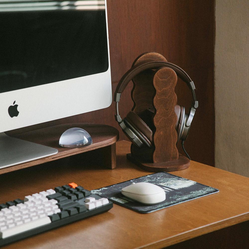 웨이브 우드 헤드폰 받침대