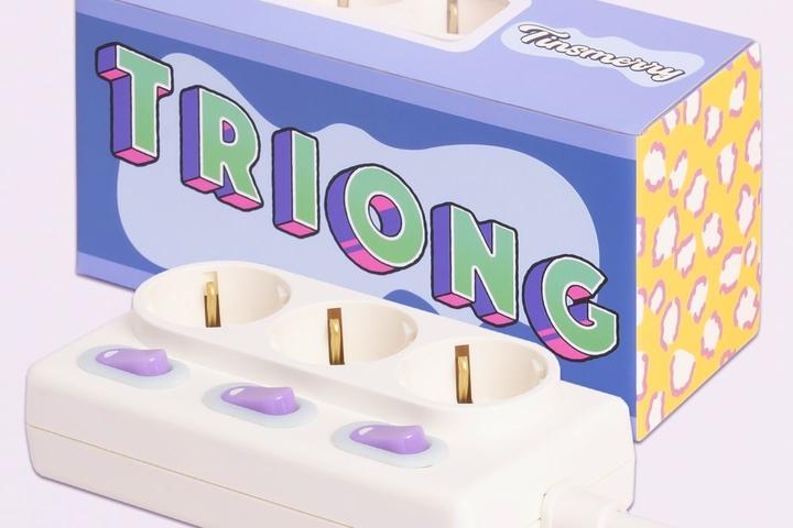 컴팩트 3구 디자인 멀티탭 1.8M _TRIONG
