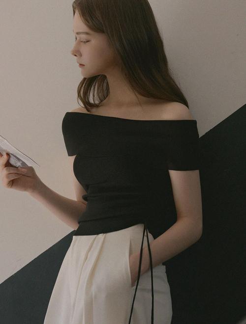 빌리즈 오프숄더 니트