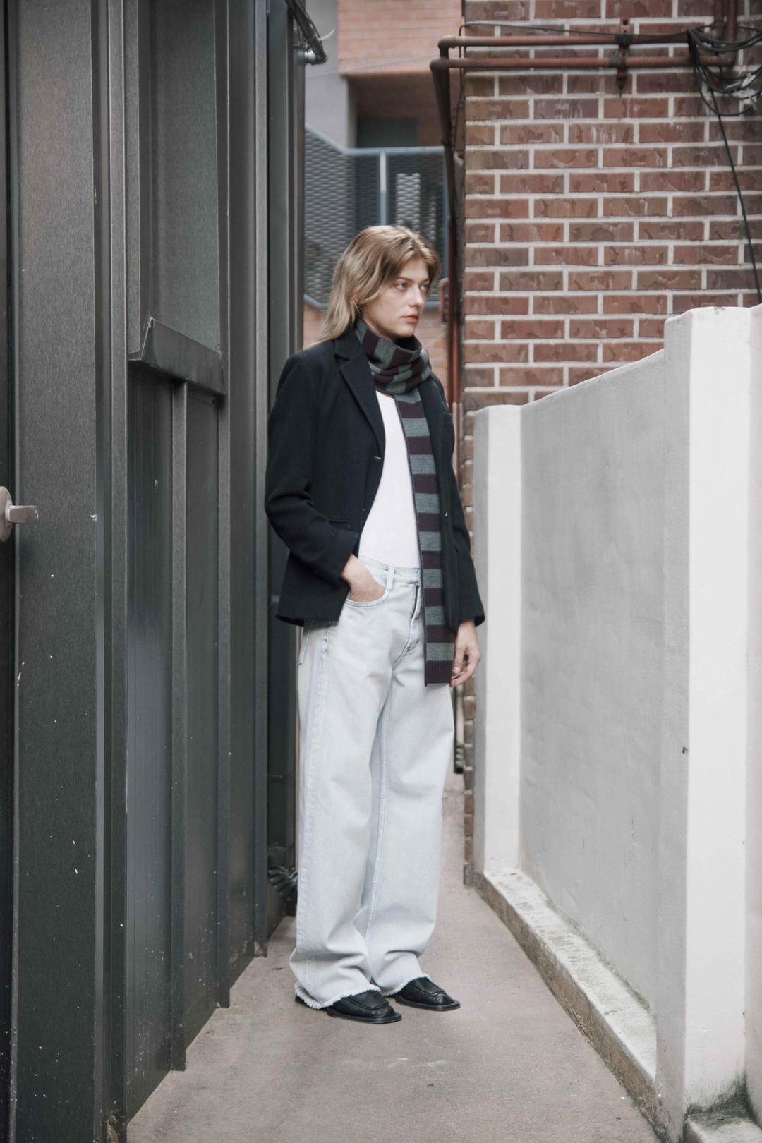 M 0092 WP STRIPED DENIM JEANS