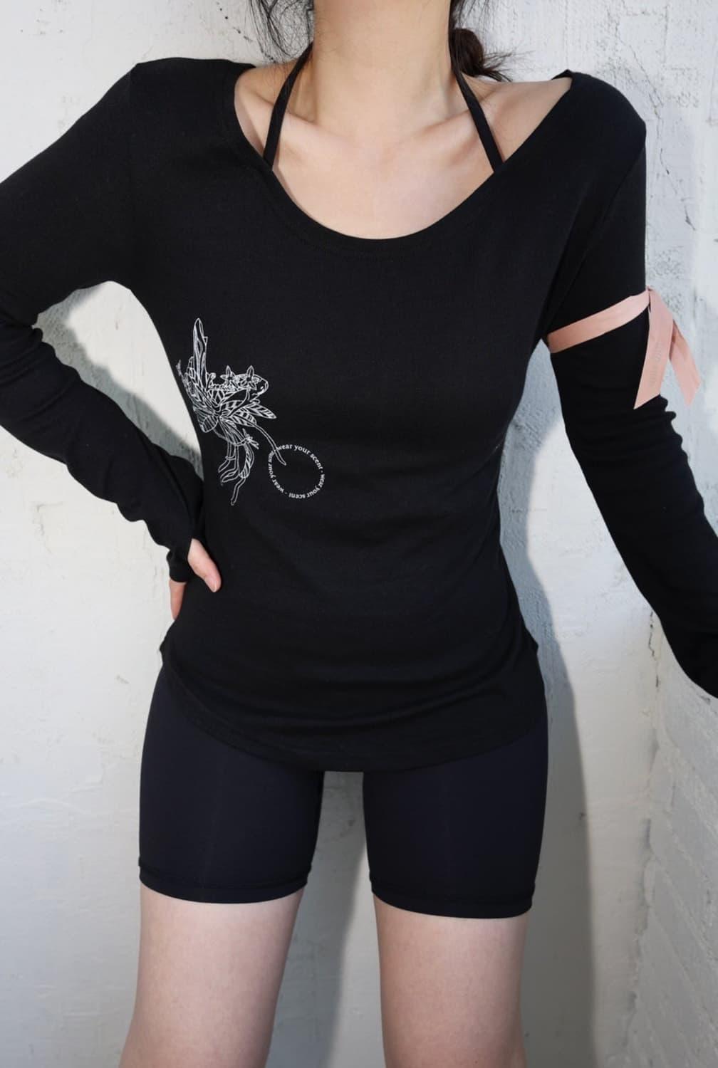 orchid letter tee (black) | 후루츠패밀리