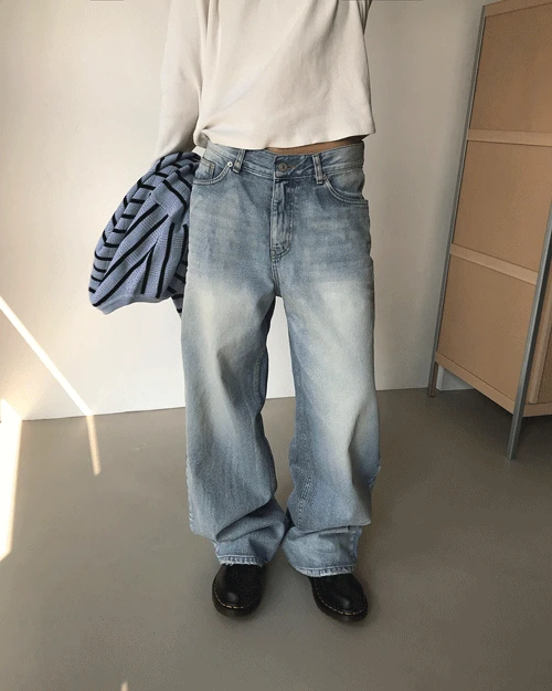 [unisex]더블 포켓 엠보 와이드 데님