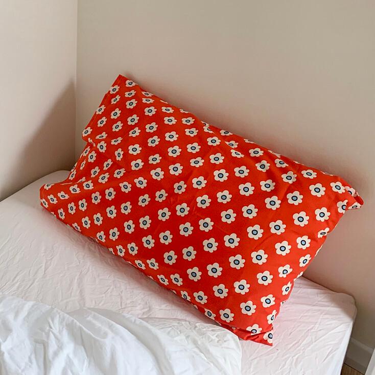 retro flower red pillow