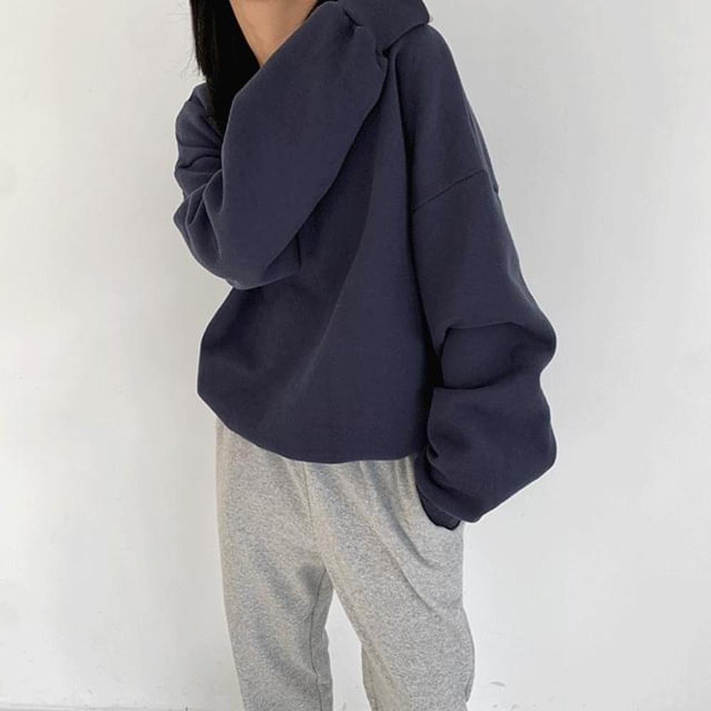 [매니크] 헨느 양기모 루즈 맨투맨