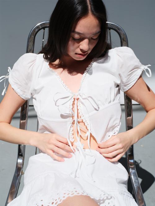 가든 블라우스 화이트