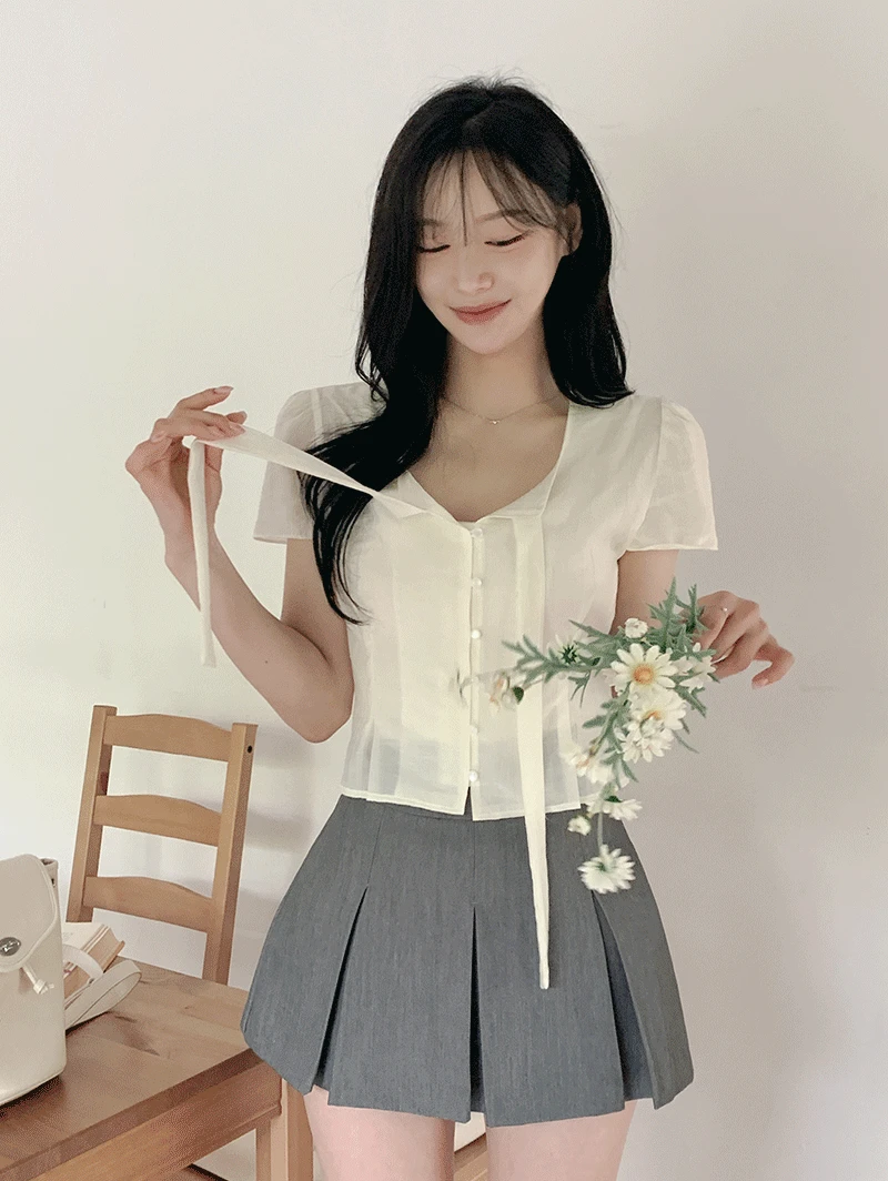 [여름신상☀/하객룩/고급미] 모아젤 텐셀 리본타이 반팔 블라우스