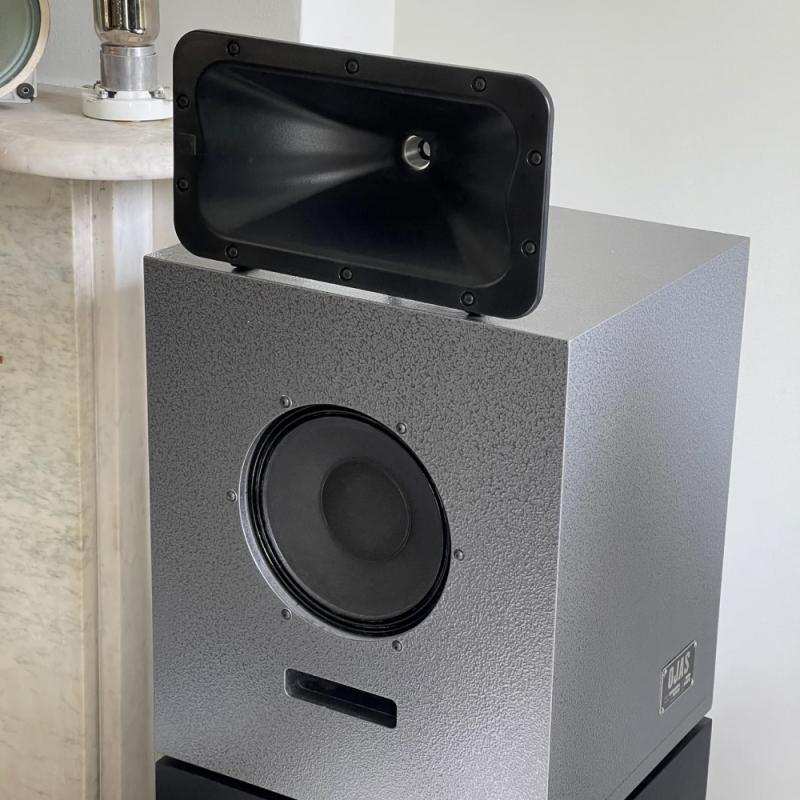 OJAS Artbook Shelf Speaker with Horn Mod.
