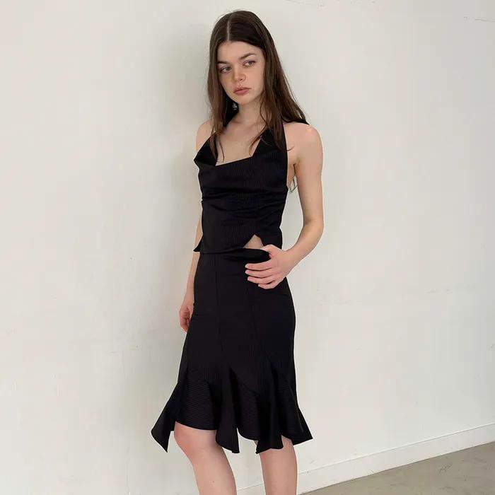 Wavy Hem pinstripe Skirt (Black)