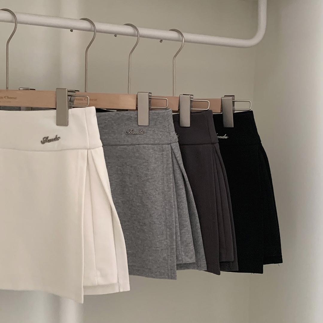 크림치즈마켓 [후기극찬핏🏆/바지안감] 누가봐도 치마바지 2탄, 트임 인생핏 스커트 - sk