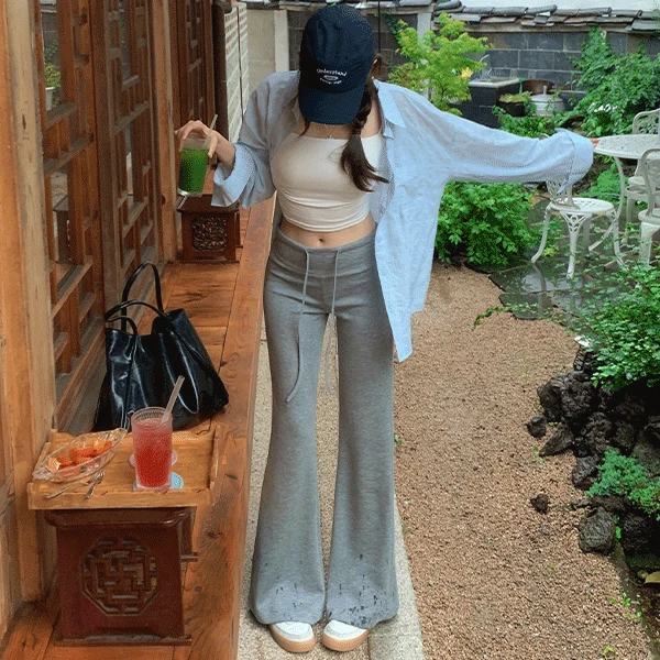 모찌 사방스판 쫀득 부츠컷 트레이닝 팬츠