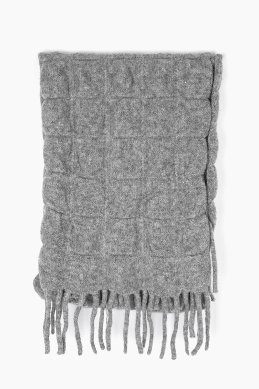 EMBO FRINGE WOOL MUFFLER