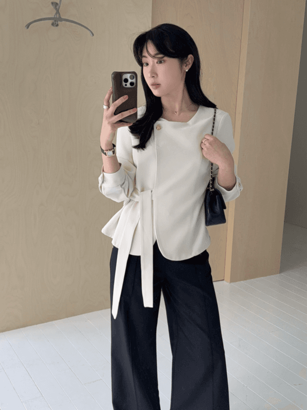 Kama Wrap jacket