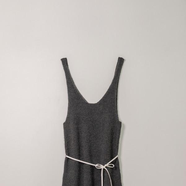 LACED-UP WOOL KNIT DRESS_CHARCOAL