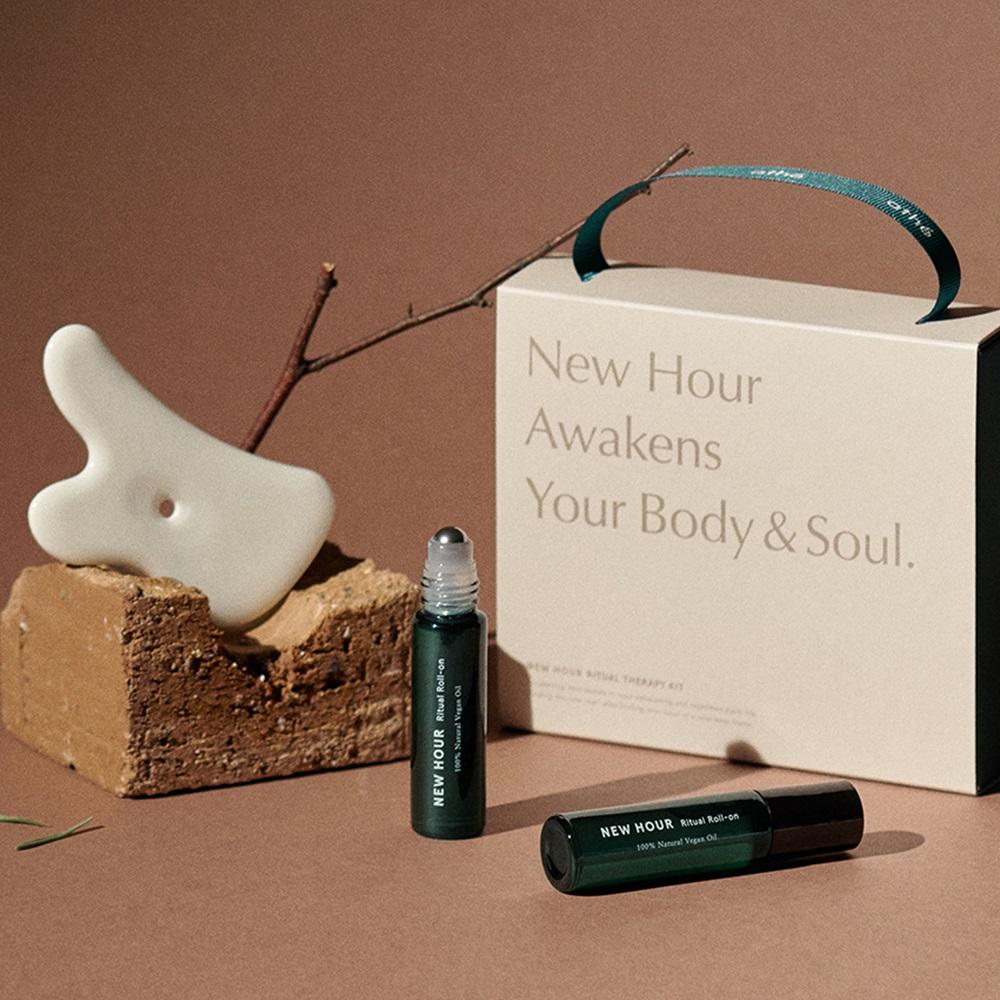 [힐링선물] "오늘도 수고했어요" 아떼 리추얼 테라피 키트(아로마롤온10ml&괄사 세트)