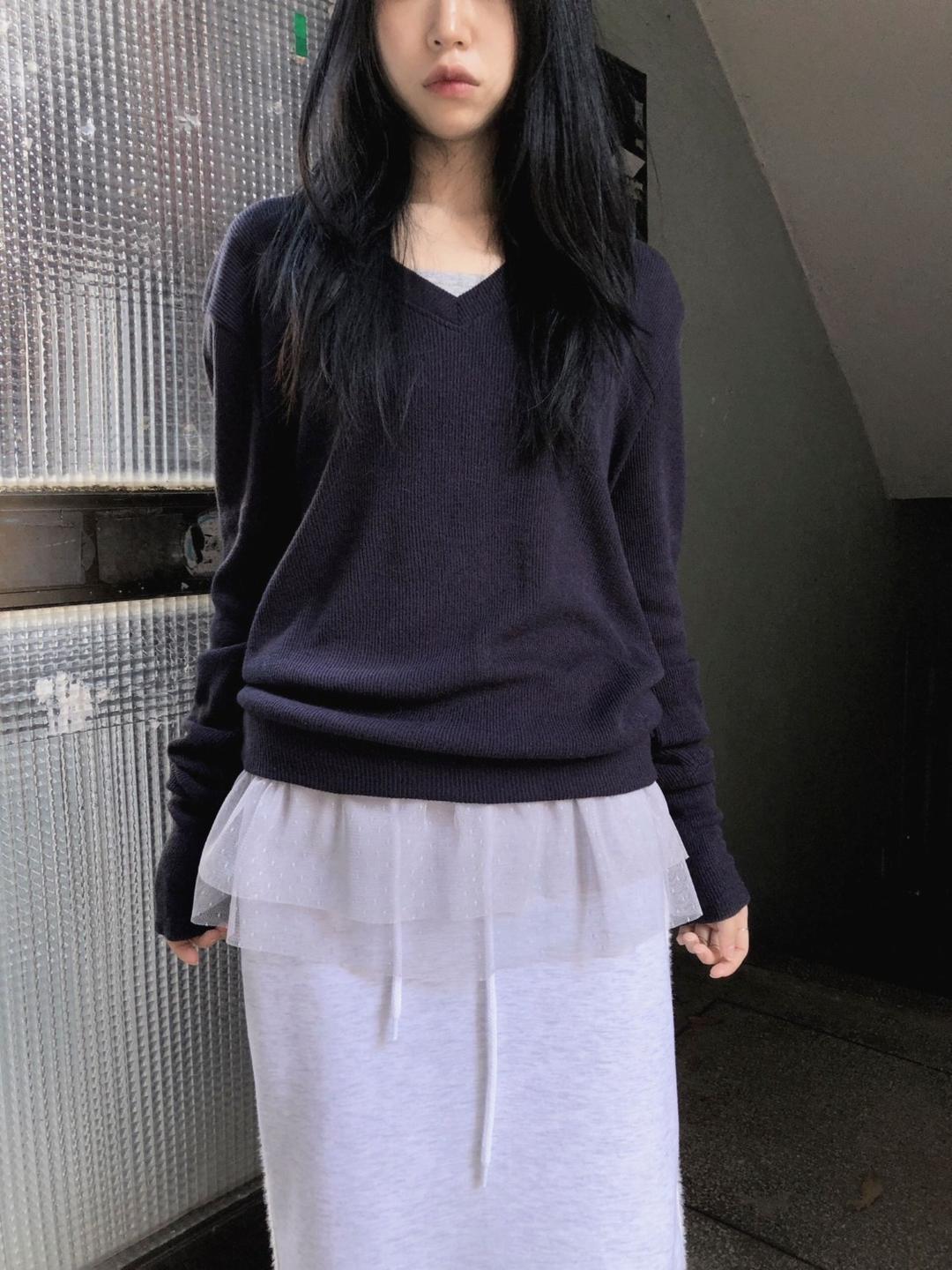 wool button deep V knit (2color) / 울 버튼 딥 브이 니트